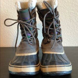 Sorel snow boots